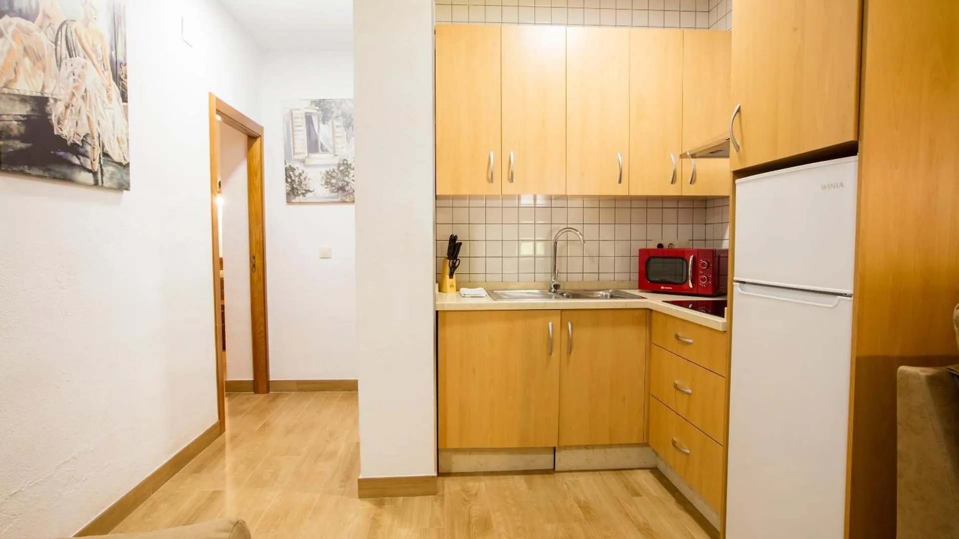 Complejo Residencial Los Enebros Arroyo Frio İspanya