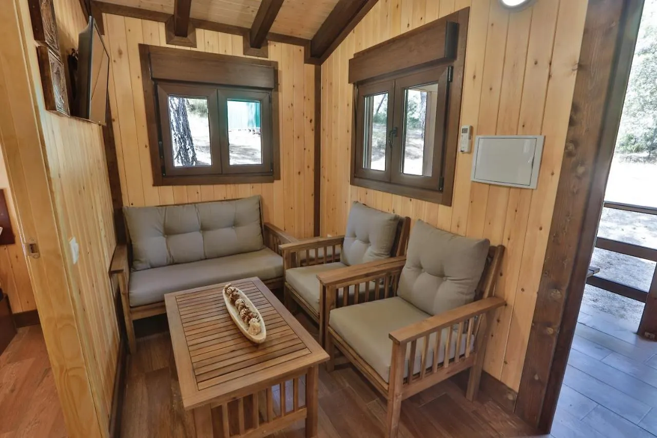 Complejo Residencial Los Enebros Arroyo Frio 2*,  İspanya